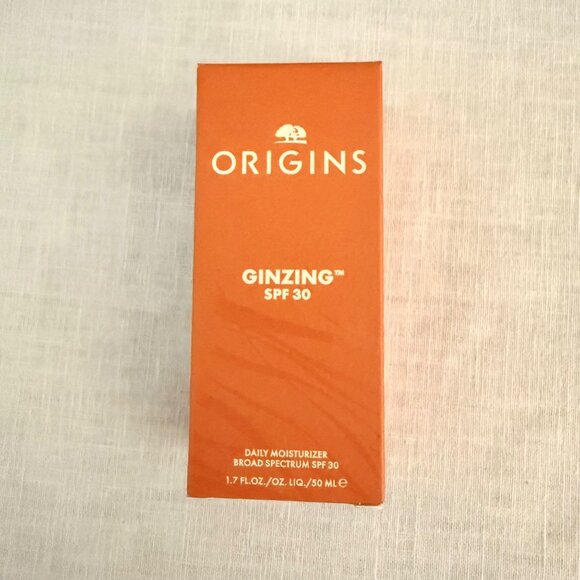 Origins Ginzing SPF 30 Daily Moisturizer Broad Spectrum Full Size 1.7 Fl Oz - Picture 2 of 6